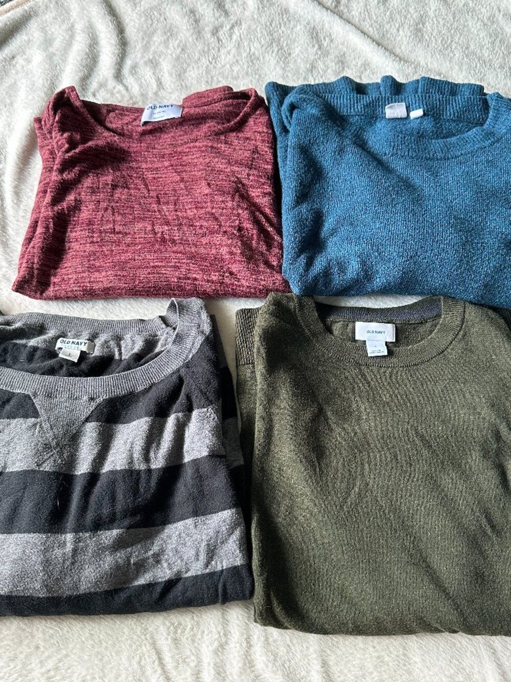 4 Women's Sweater Bundle